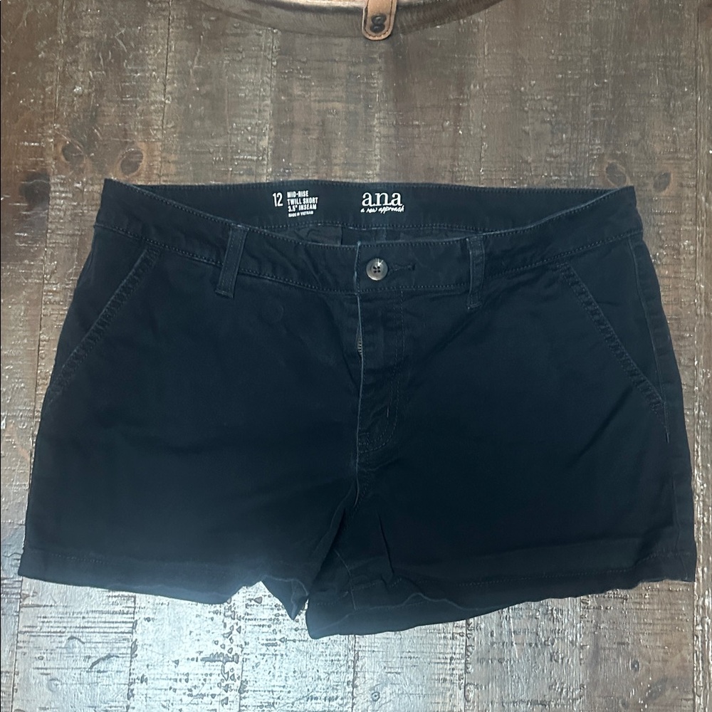 a.n.a Black Women's Casual Shorts